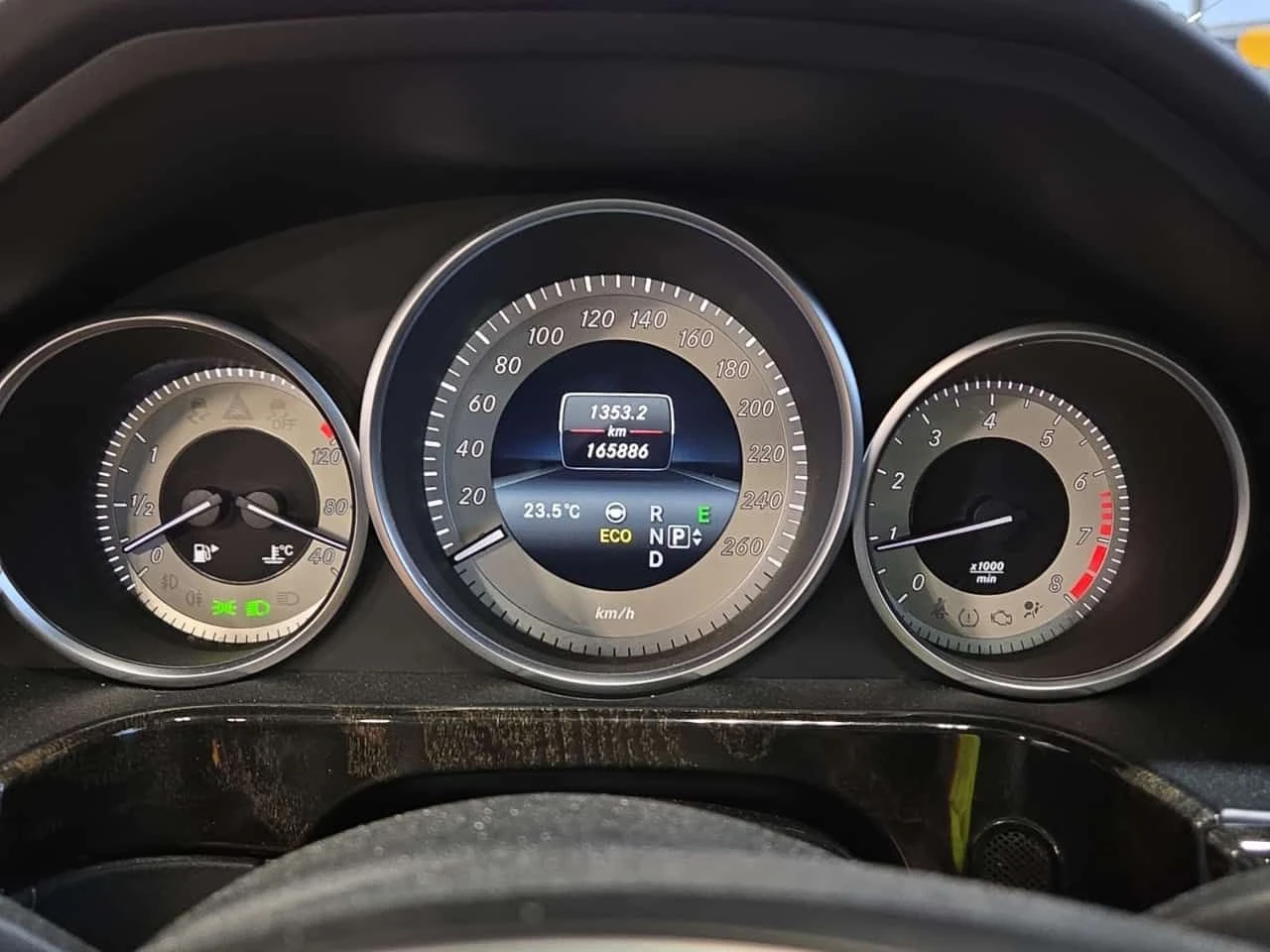 Mercedes-Benz E 55 * 550 * CARFAX * ЦЕНА ДО БГ, снимка 13 - Автомобили и джипове - 55001646