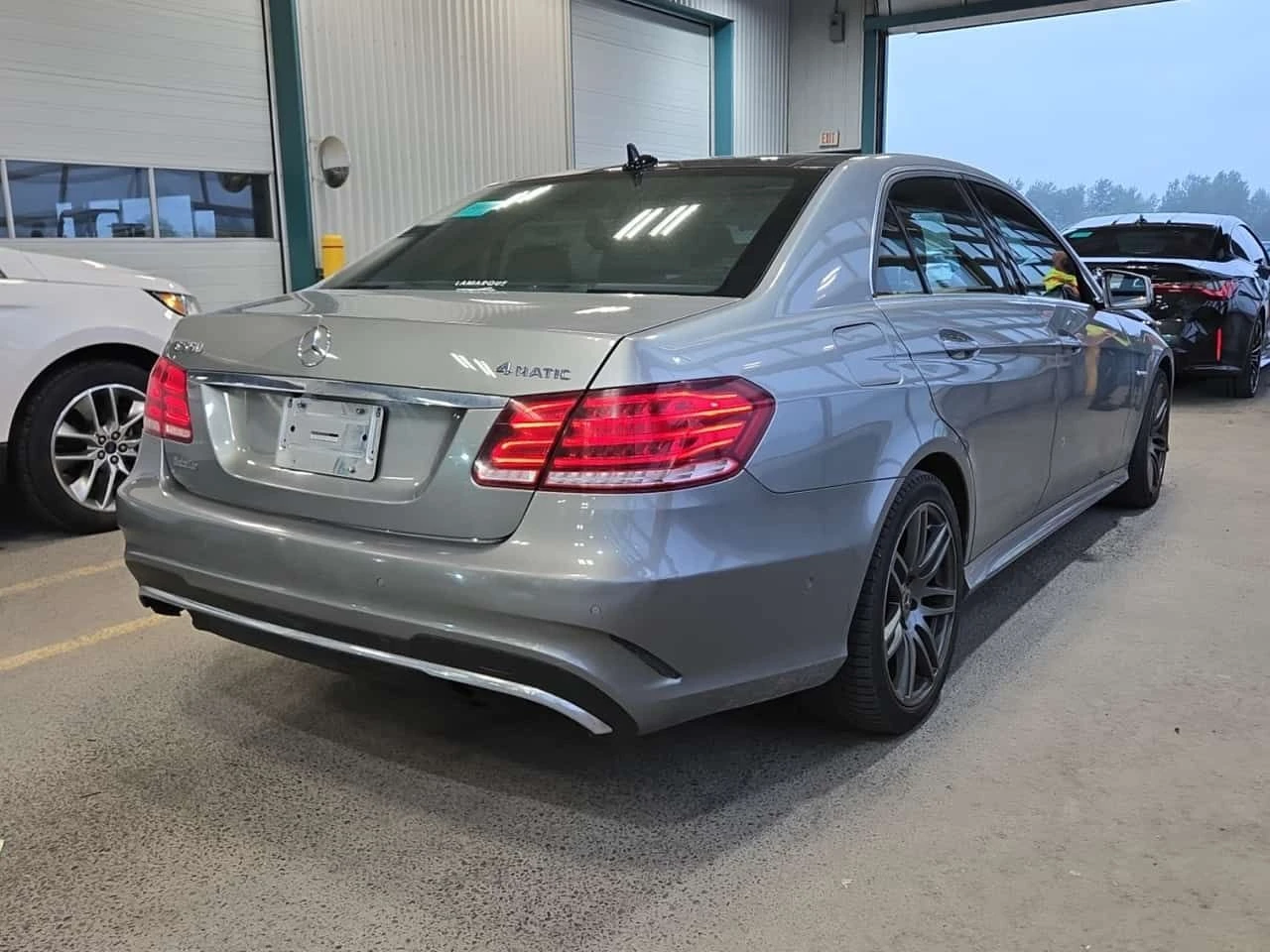 Mercedes-Benz E 55 * 550 * CARFAX * ЦЕНА ДО БГ, снимка 3 - Автомобили и джипове - 55001646