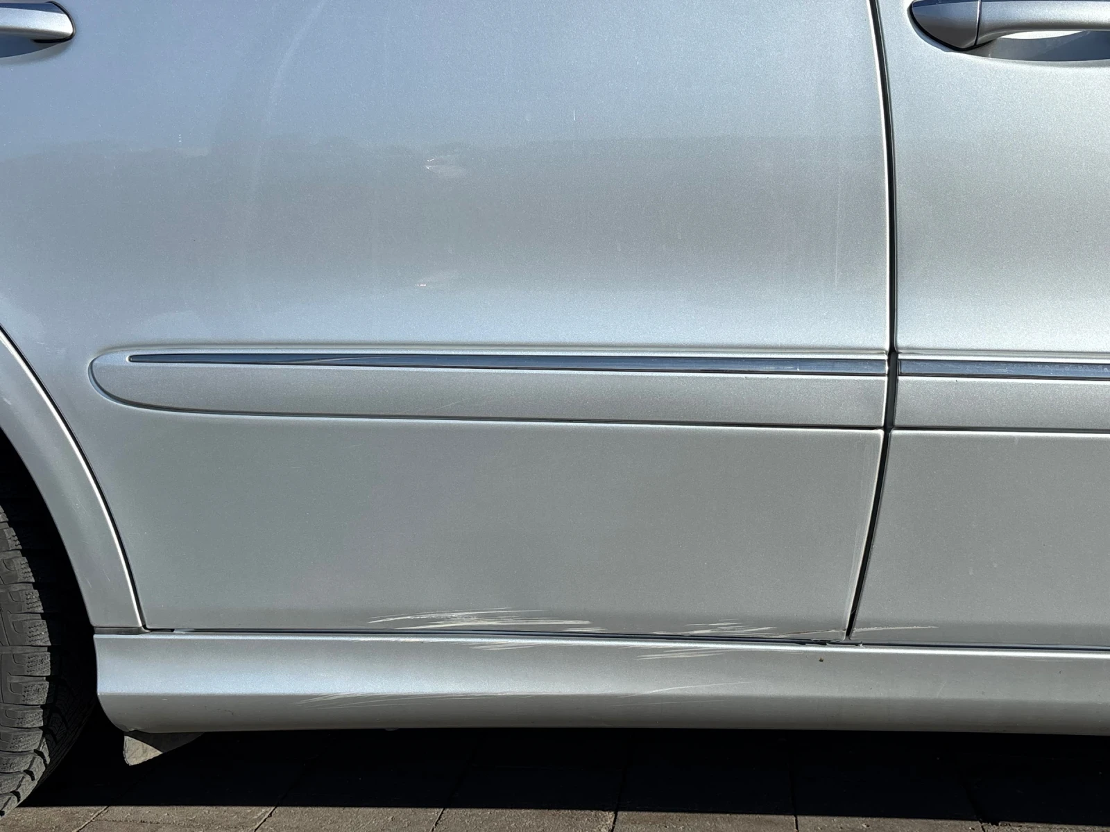 Mercedes-Benz E 220, снимка 12 - Автомобили и джипове - 55335431