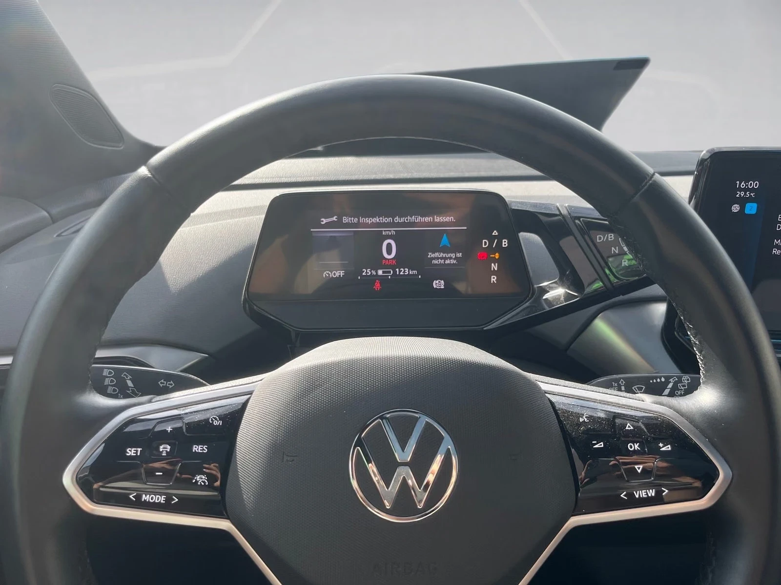 VW ID.4 PRO PERF/204HP/MATRIX/PANO/360/PUMP/ACC/878z | Mobile.bg � ����������� 12