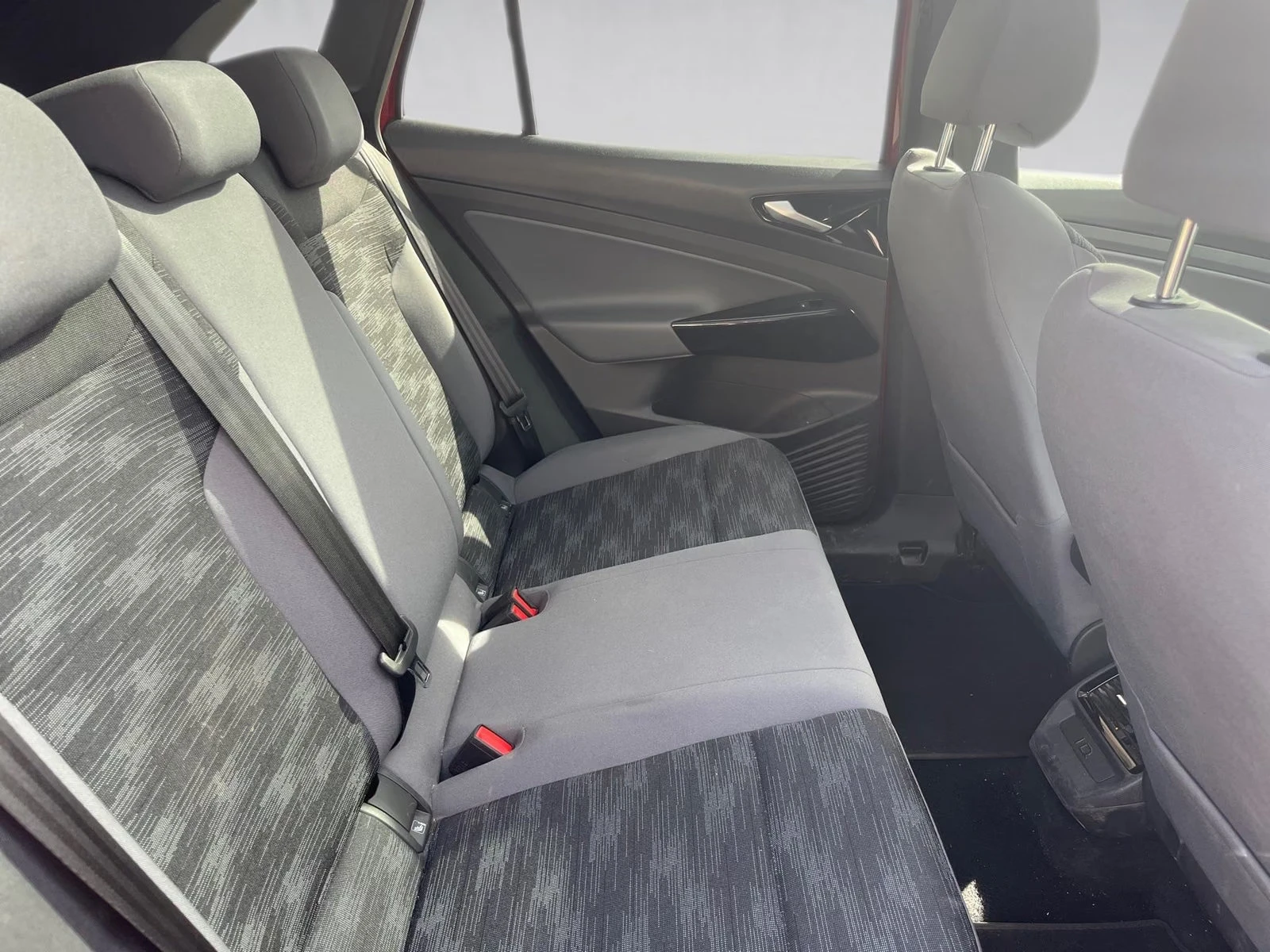 VW ID.4 PRO PERF/204HP/MATRIX/PANO/360/PUMP/ACC/878z | Mobile.bg � ����������� 14