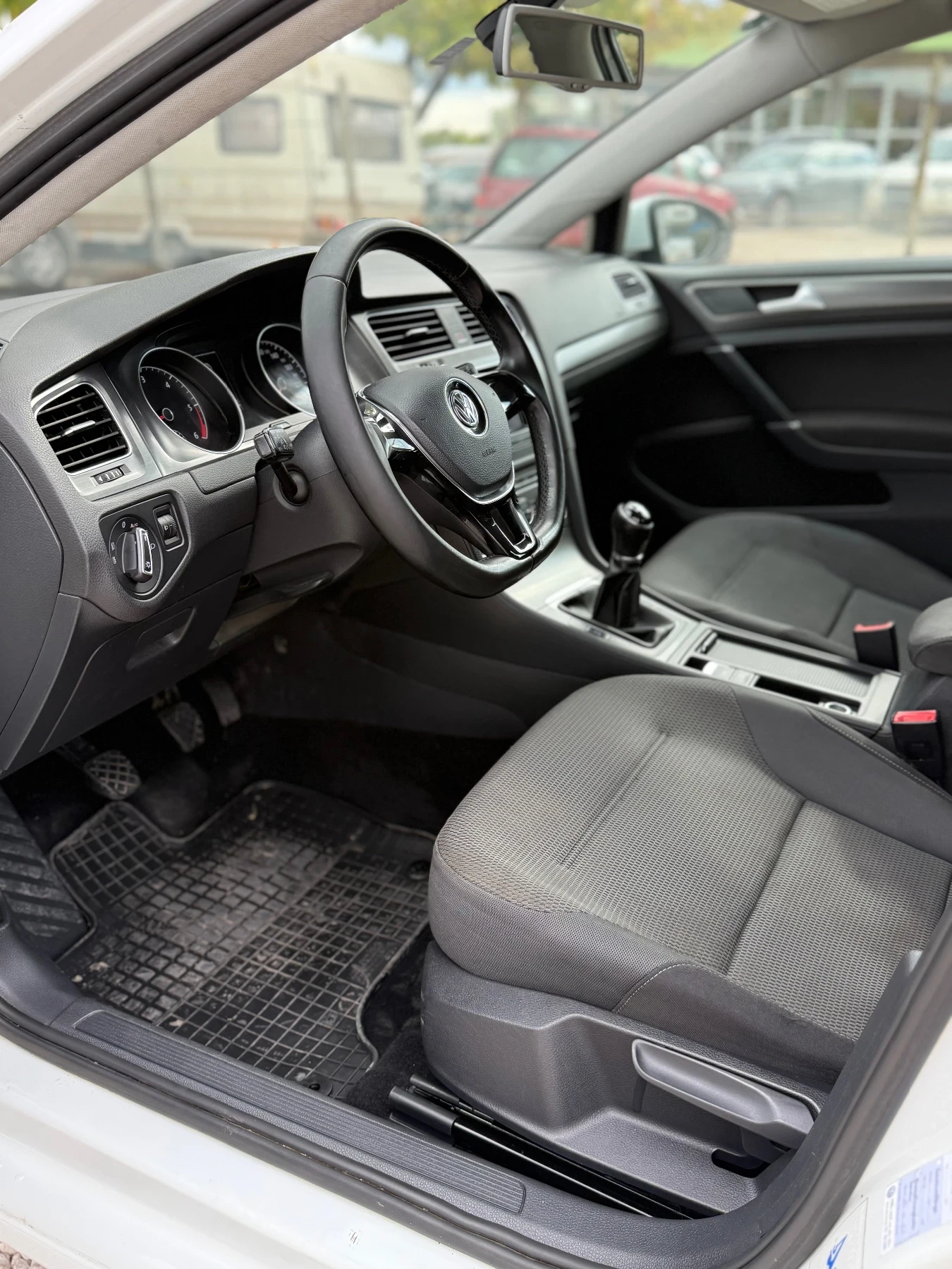 VW Golf VW Golf 7 1.6tdi, снимка 12 - Автомобили и джипове - 56297312
