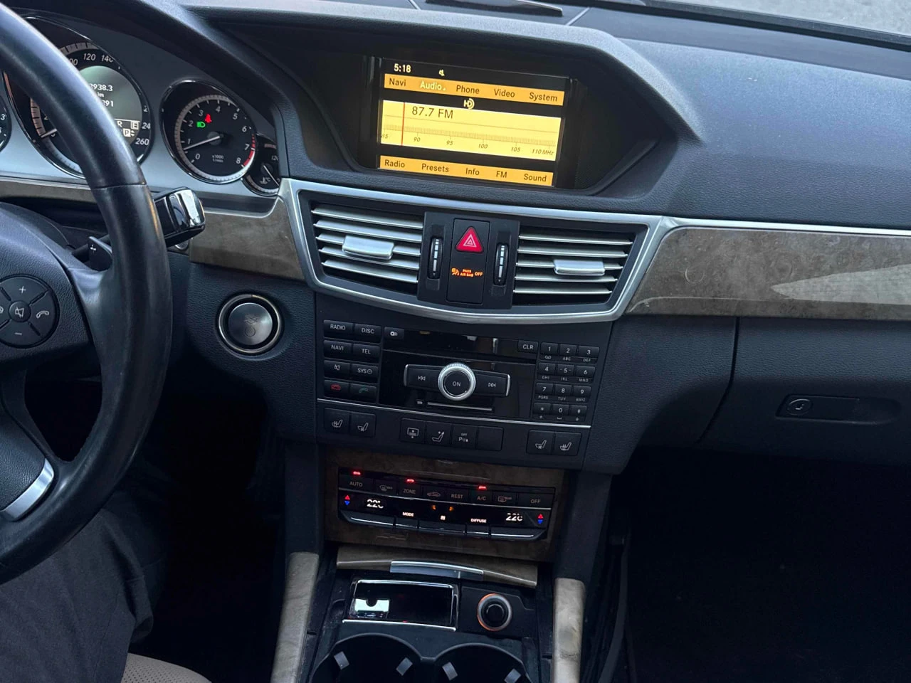 Mercedes-Benz E 500 4MATIC* �������* ����� | Mobile.bg � ����������� 9