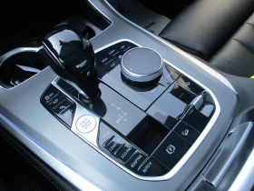 BMW X5 40i LAZER/HEADUP/NAVY/HARMAN KARDON 7местна, снимка 14