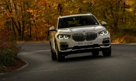 BMW X5 40i LAZER/HEADUP/NAVY/HARMAN KARDON 7местна, снимка 2