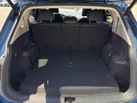 VW Tiguan Highline* 4х4* Pano* 360view* Подгрев* Keyless, снимка 13