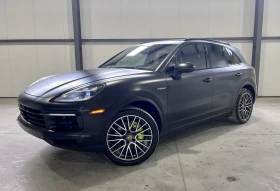 Porsche Cayenne E-Hybrid Sport Chrono 1