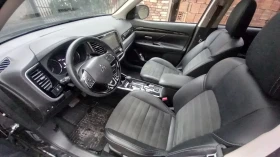 Mitsubishi Outlander 2.4SE 4X4 7МЕСТА БЕЗ ЩЕТИ, снимка 15