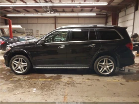 Mercedes-Benz GL 550 ОБДУХВАНЕ* ПОДГРЕВ* HARMON/KARDON* 360* M.TOЧКА, снимка 13