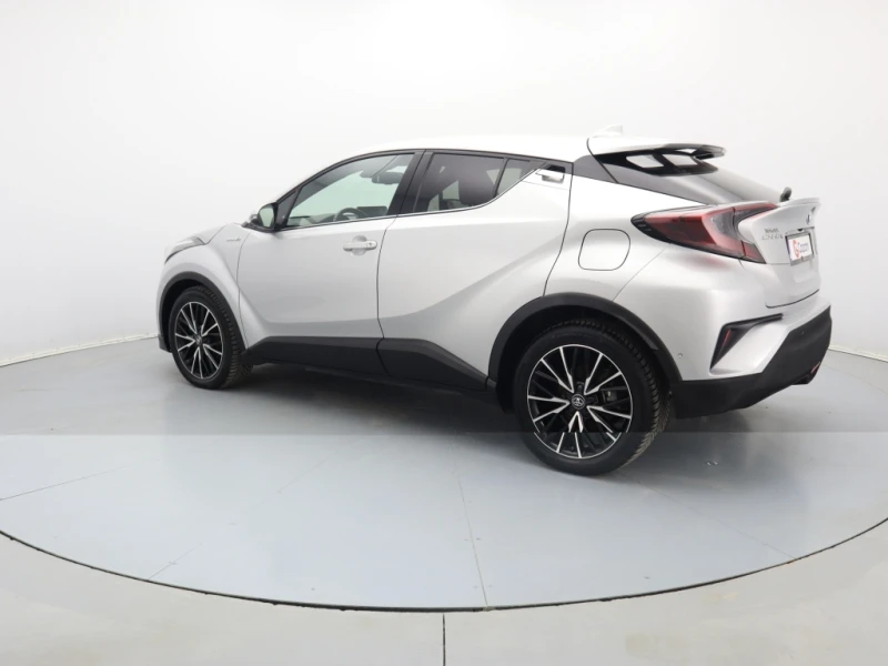 Toyota C-HR 1.8 Hybrid, снимка 9 - Автомобили и джипове - 47882443