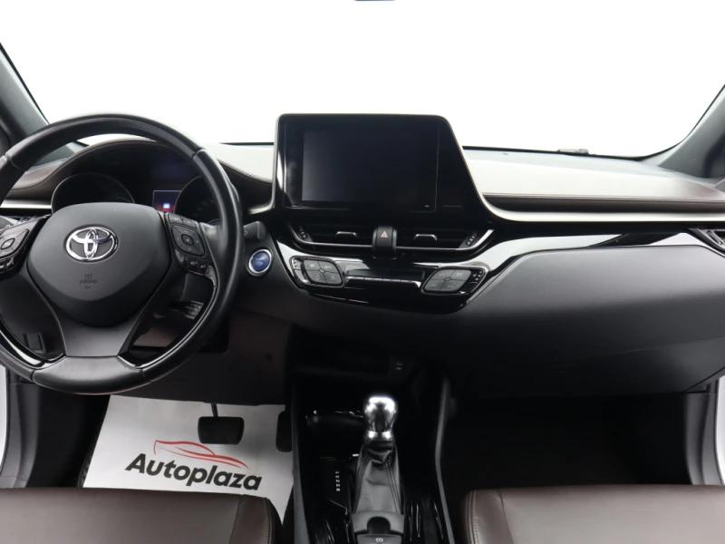 Toyota C-HR 1.8 Hybrid, снимка 17 - Автомобили и джипове - 47882443