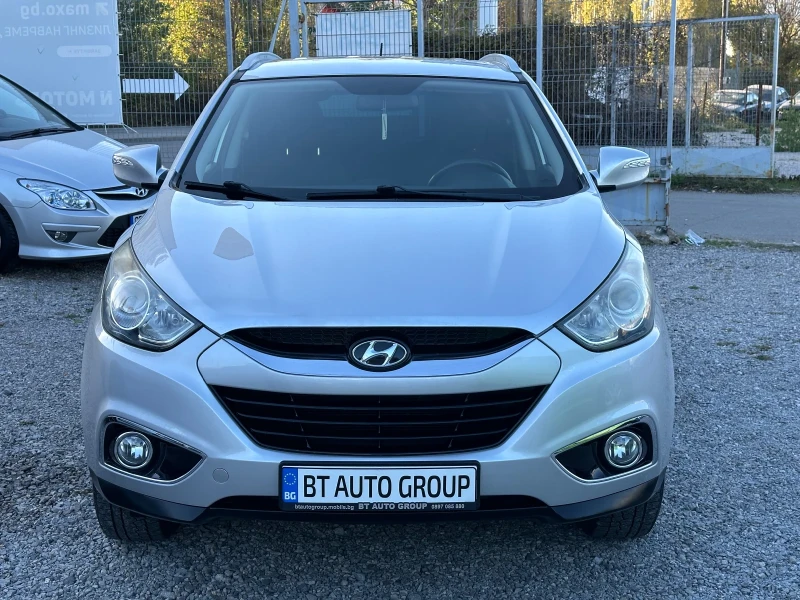 Hyundai IX35 2.0i 4х4 , снимка 3 - Автомобили и джипове - 47793455