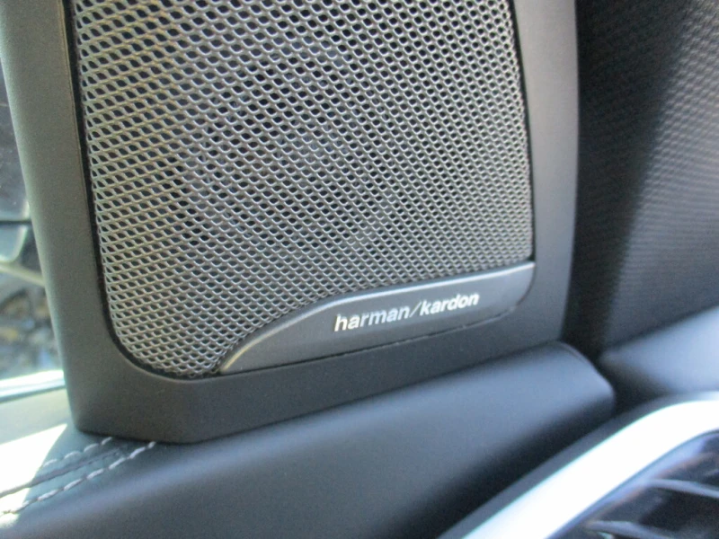 BMW X5 40i LAZER/HEADUP/NAVY/HARMAN KARDON 7местна, снимка 12 - Автомобили и джипове - 52530408