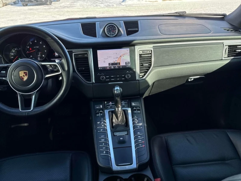 Porsche Macan * GTS * CARFAX * БЕЗ ПЪРВОНАЧАЛНА ВНОСКА, снимка 9 - Автомобили и джипове - 53196821