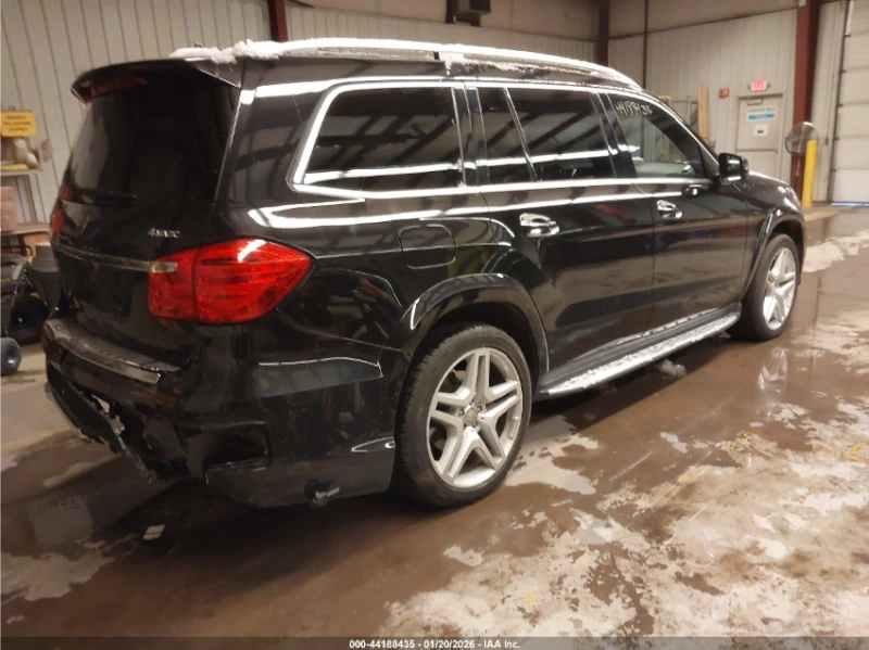 Mercedes-Benz GL 550 ОБДУХВАНЕ* ПОДГРЕВ* HARMON/KARDON* 360* M.TOЧКА, снимка 5 - Автомобили и джипове - 53296478