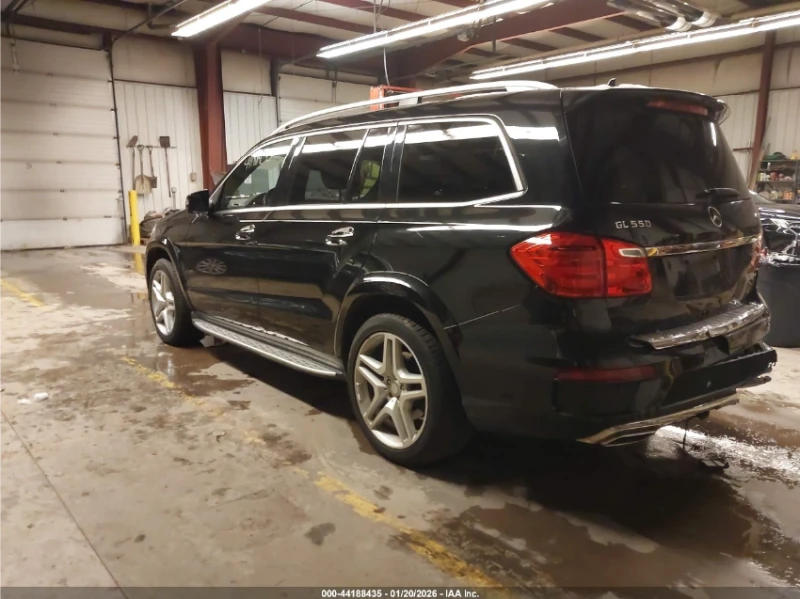 Mercedes-Benz GL 550 ОБДУХВАНЕ* ПОДГРЕВ* HARMON/KARDON* 360* M.TOЧКА, снимка 4 - Автомобили и джипове - 53296478