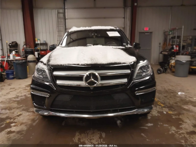 Mercedes-Benz GL 550 ОБДУХВАНЕ* ПОДГРЕВ* HARMON/KARDON* 360* M.TOЧКА, снимка 3 - Автомобили и джипове - 53296478