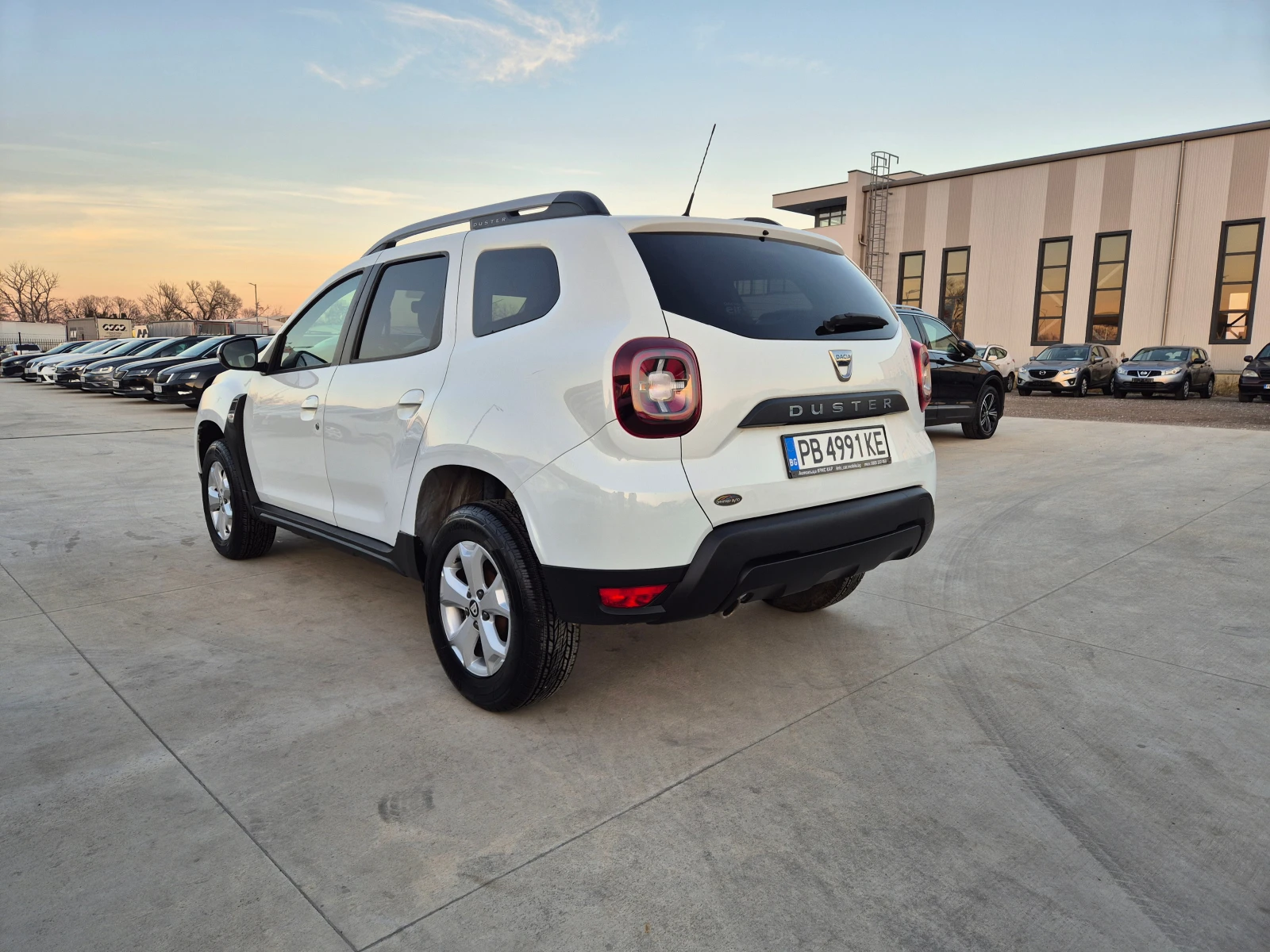 Dacia Duster НОВ= N-1= 4x4= 1.5 DCI 110kc - изображение 3