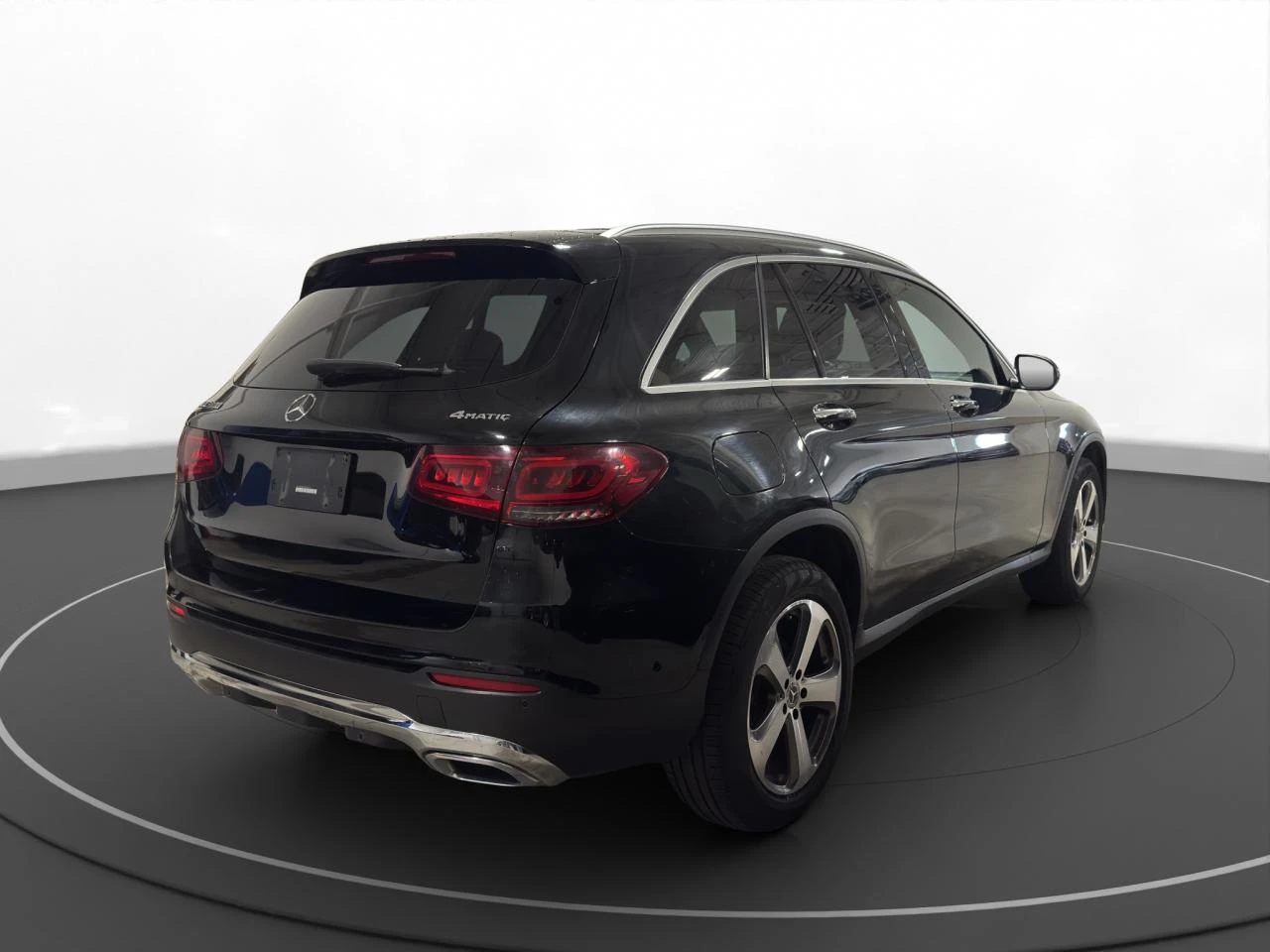Mercedes-Benz GLC 300 4Matic - изображение 7