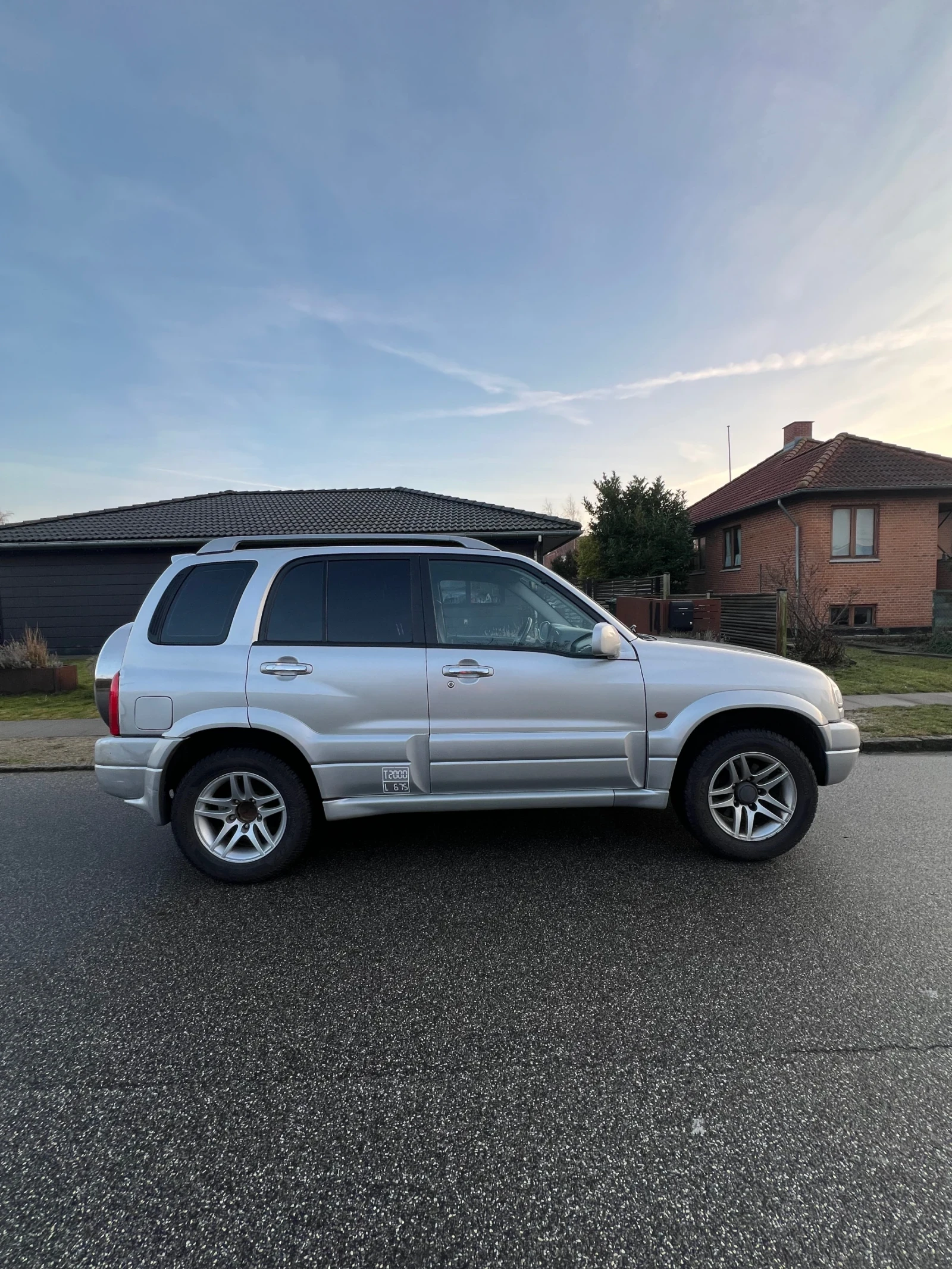 Suzuki Grand vitara, снимка 9 - Автомобили и джипове - 53740476