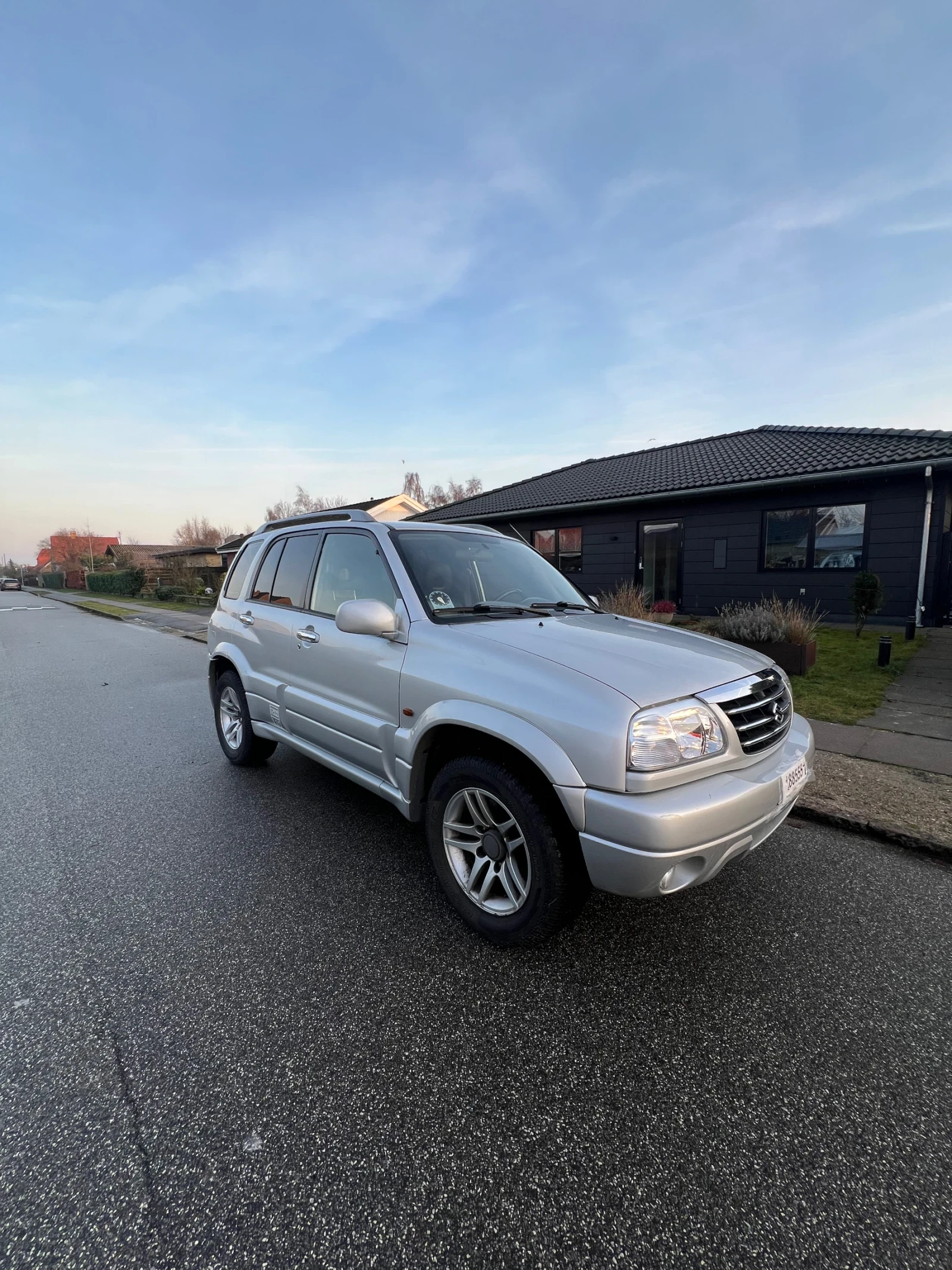 Suzuki Grand vitara, снимка 8 - Автомобили и джипове - 53740476