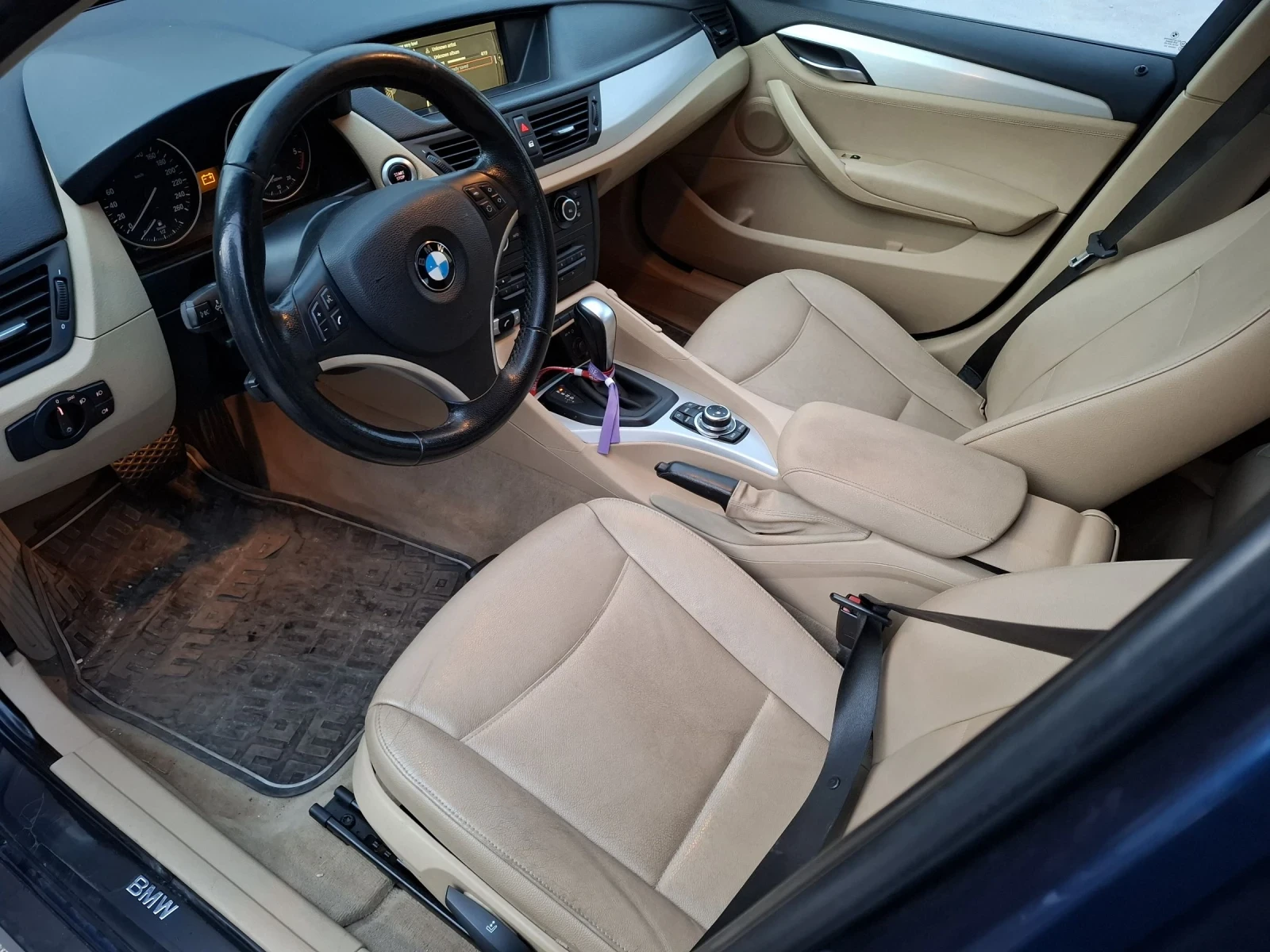 BMW X1, снимка 8 - Автомобили и джипове - 54083299