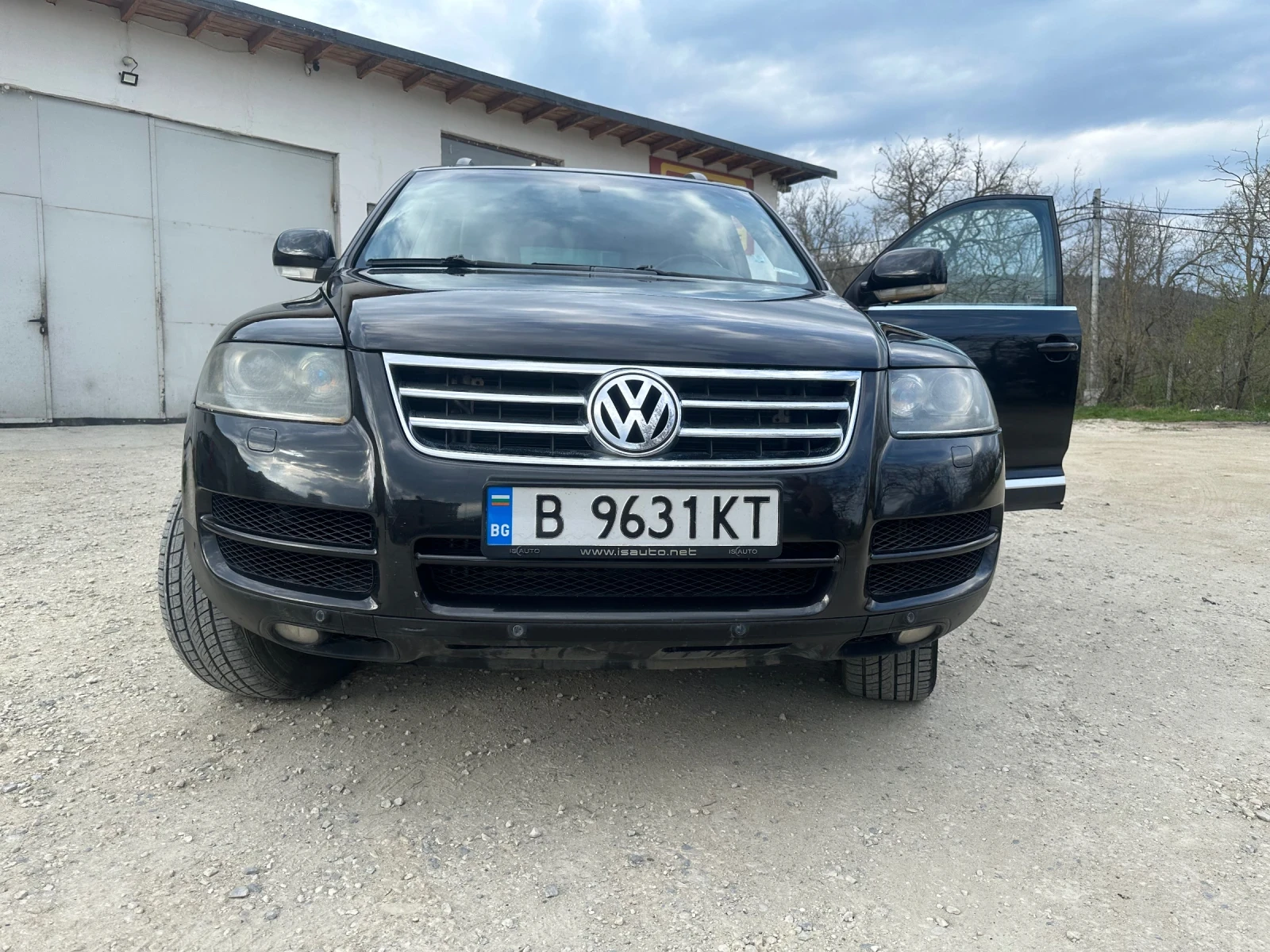VW Touareg, снимка 14 - Автомобили и джипове - 54285701
