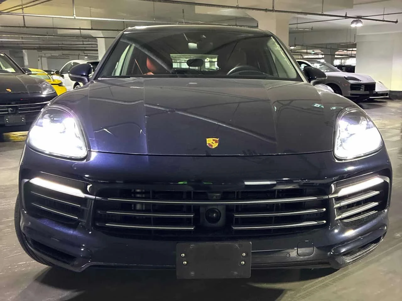 Porsche Cayenne /360/DISTRONIC/BOSE/ОБДУХВАНЕ/MATRIX, снимка 6 - Автомобили и джипове - 54291694