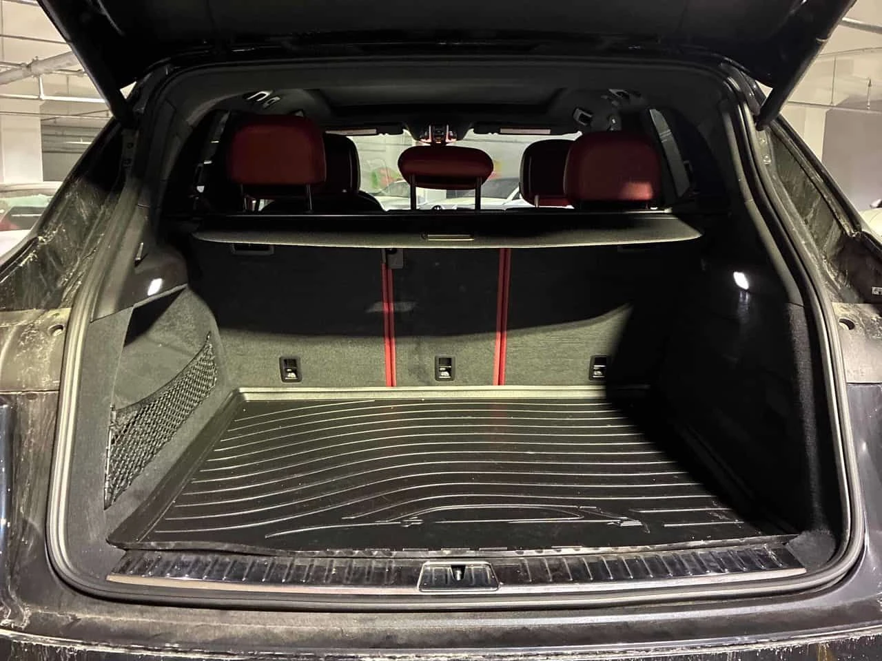 Porsche Cayenne /360/DISTRONIC/BOSE/ОБДУХВАНЕ/MATRIX, снимка 13 - Автомобили и джипове - 54291694