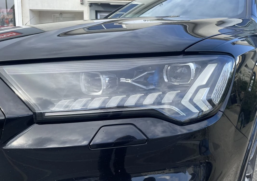 Audi Q7 60 TFSI e V6 Plug-in Hybrid, снимка 12 - Автомобили и джипове - 54364396