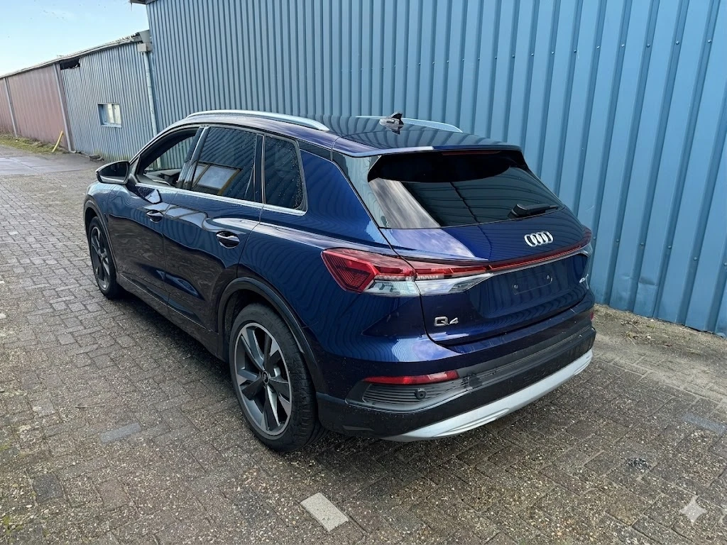 Audi Q4 40 Launch Edition, снимка 4 - Автомобили и джипове - 54587868