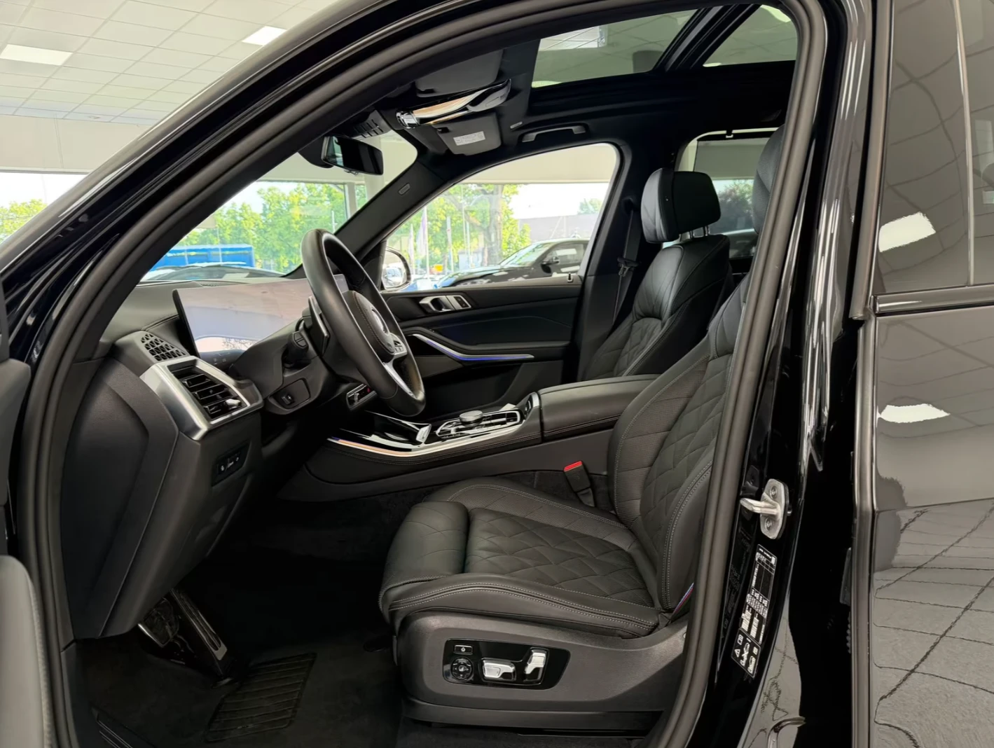 BMW X5 40d* M-SPORT PRO* SKY* ВАКУУМ* 360* HUD* H/K* , снимка 6 - Автомобили и джипове - 54937856