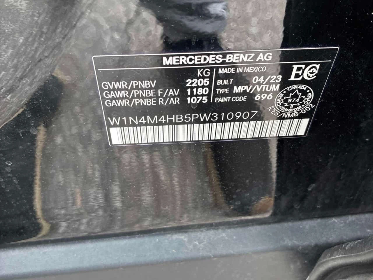 Mercedes-Benz GLB * 250 * CARFAX * , снимка 15 - Автомобили и джипове - 56185867