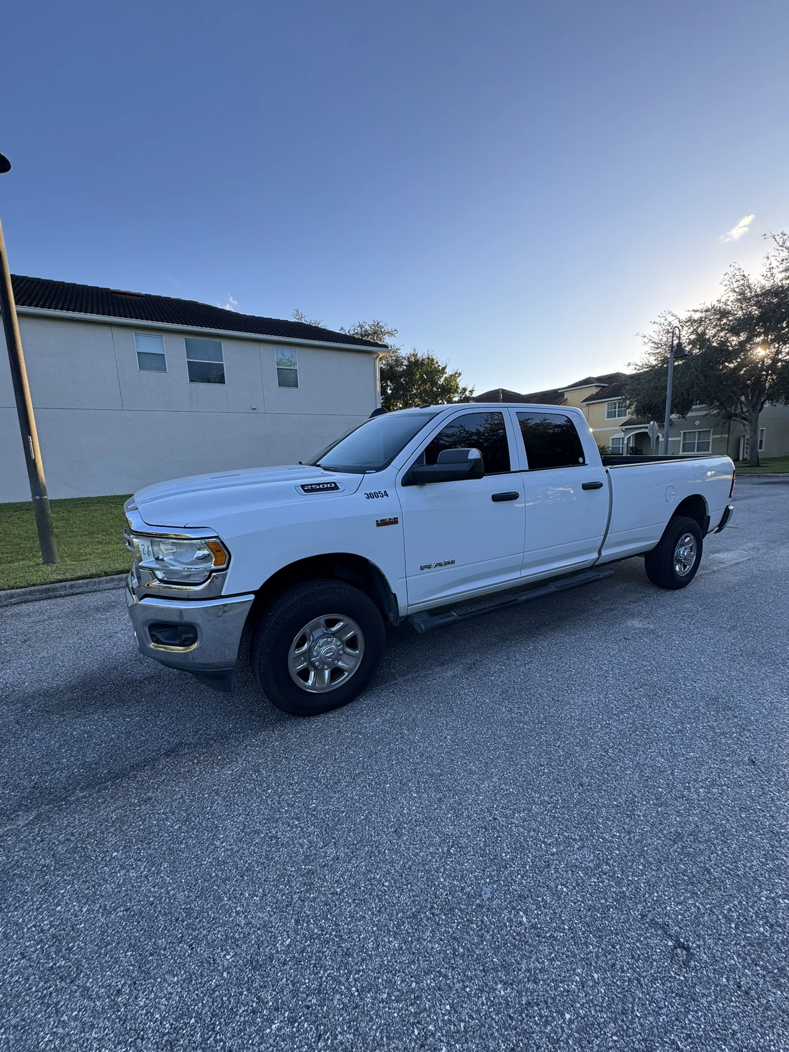 Dodge RAM 2500, снимка 2 - Автомобили и джипове - 56638764