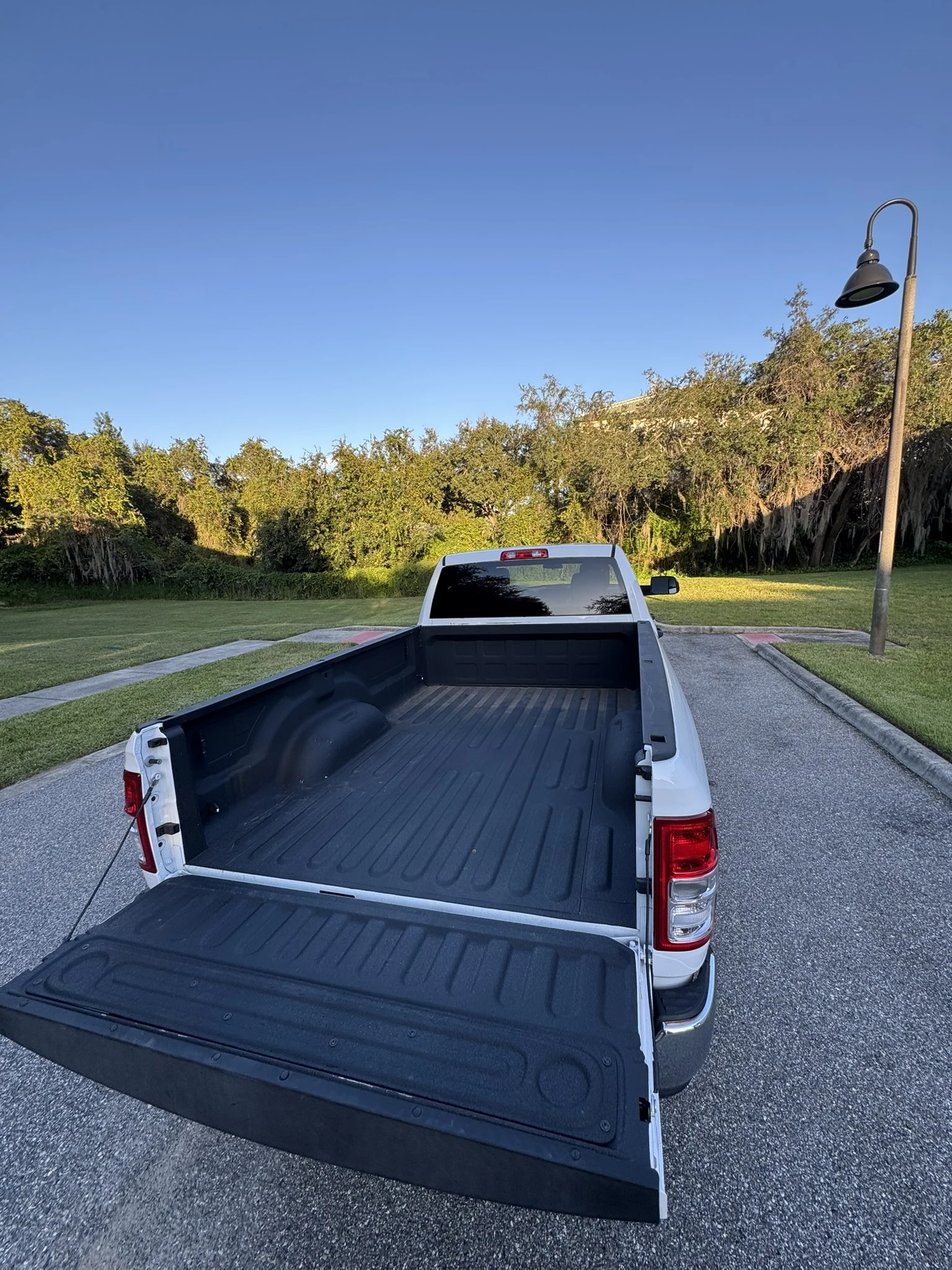 Dodge RAM 2500, снимка 9 - Автомобили и джипове - 56638764