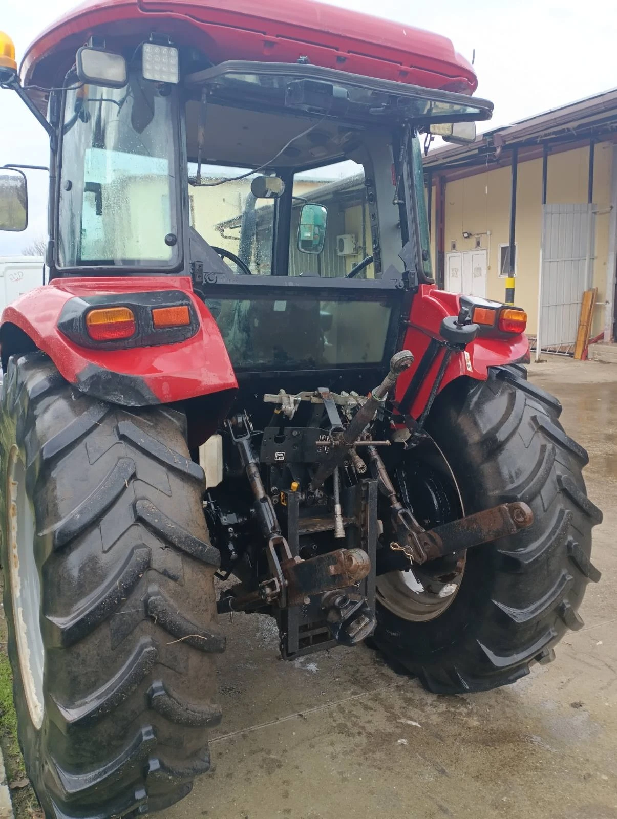 Трактор CASE IH 115 - изображение 6