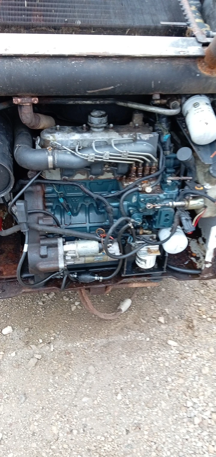 Мини челни товарачи Bobcat Бобкат 763 - изображение 10