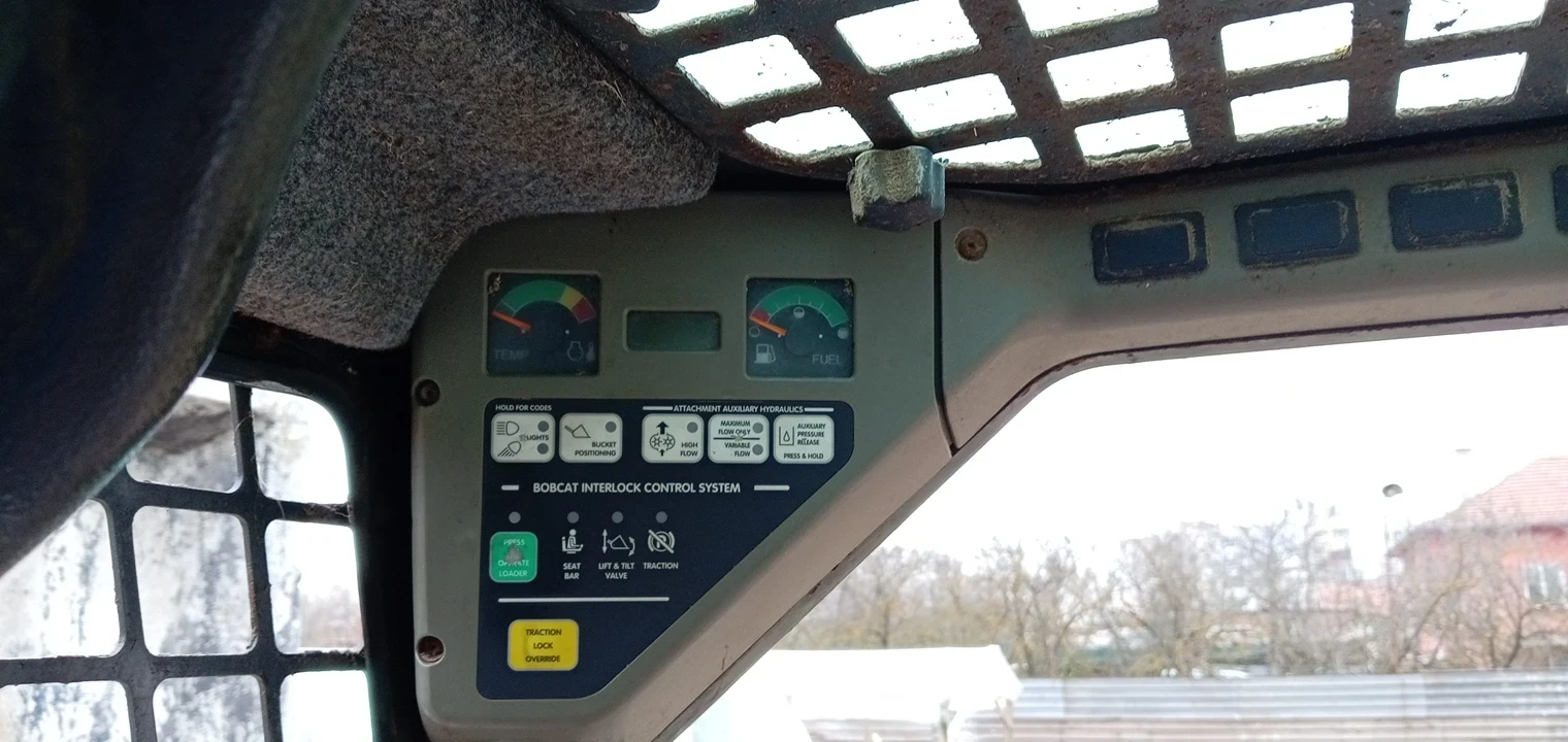 Мини челни товарачи Bobcat Бобкат 763 - изображение 3