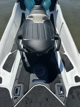      Bombardier Sea Doo