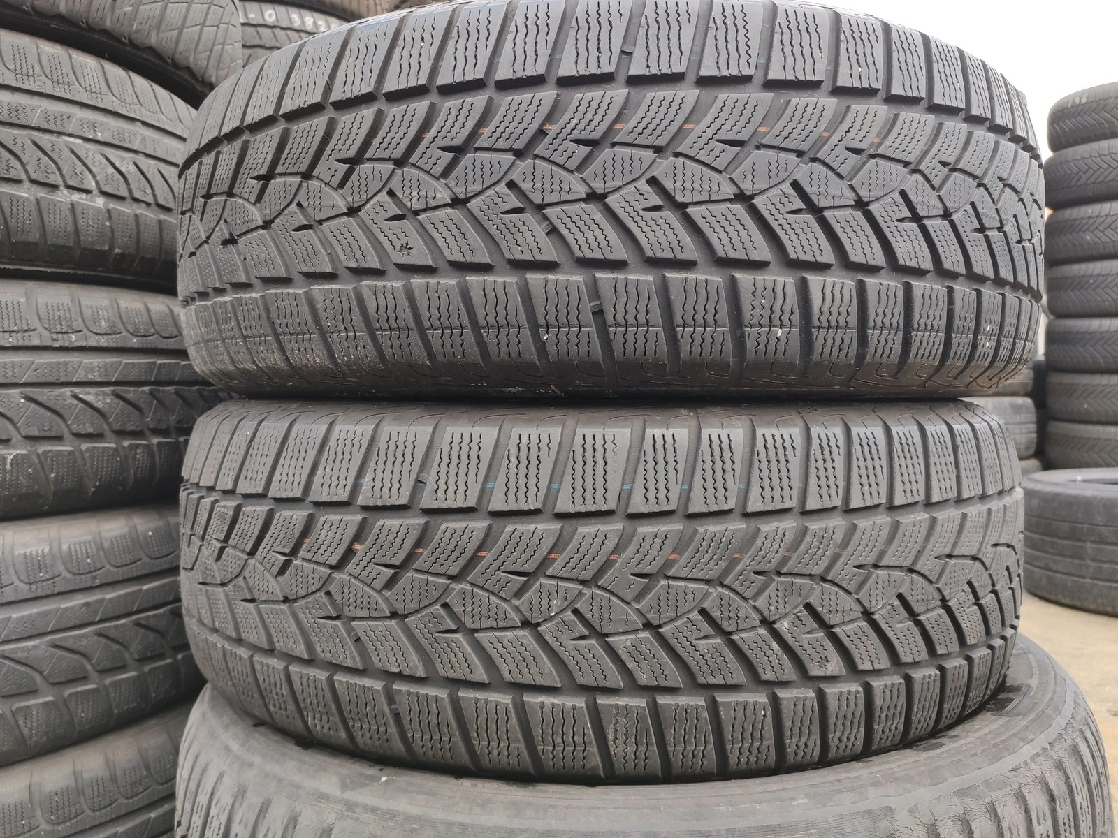 ���� 225/60R18 | Mobile.bg � ����������� 3