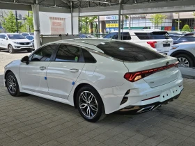 Kia K5 Наличен, Гаранция, Лизинг, Реални км.Сервиз, Части, снимка 6