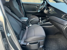 Kia Carens, снимка 10