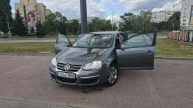 VW Jetta 1.6i 102кс. Ръчка Газ 74 000км, снимка 7