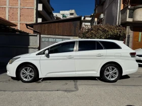 Toyota Avensis 2.0D4D/Навигация/Парктроник, снимка 2