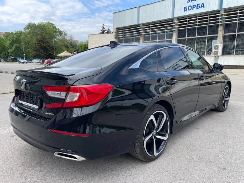 Honda Accord 1.5 T sport 39000 km, снимка 8 - Автомобили и джипове - 45368468