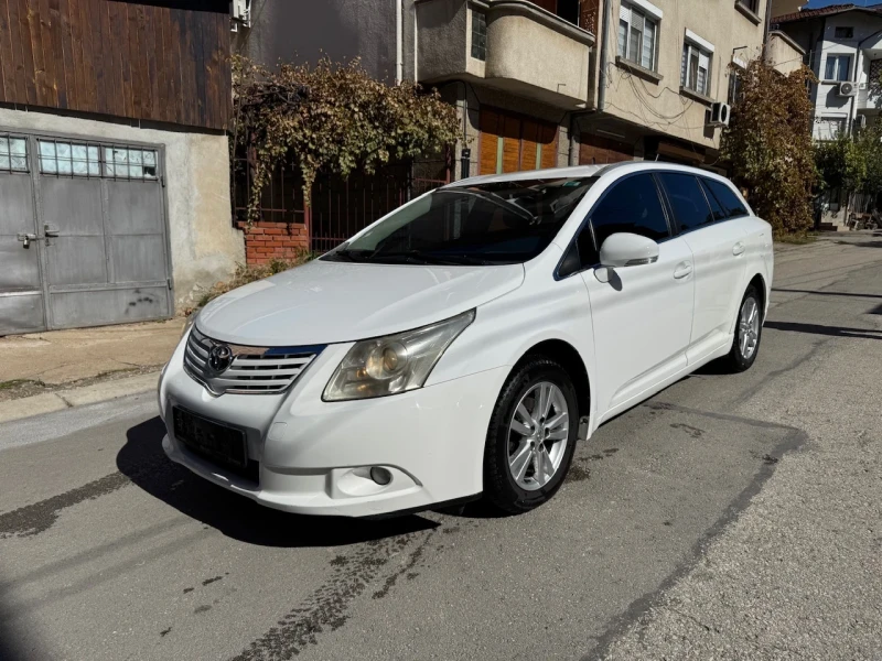 Toyota Avensis 2.0D4D/Навигация/Парктроник, снимка 1 - Автомобили и джипове - 47423134