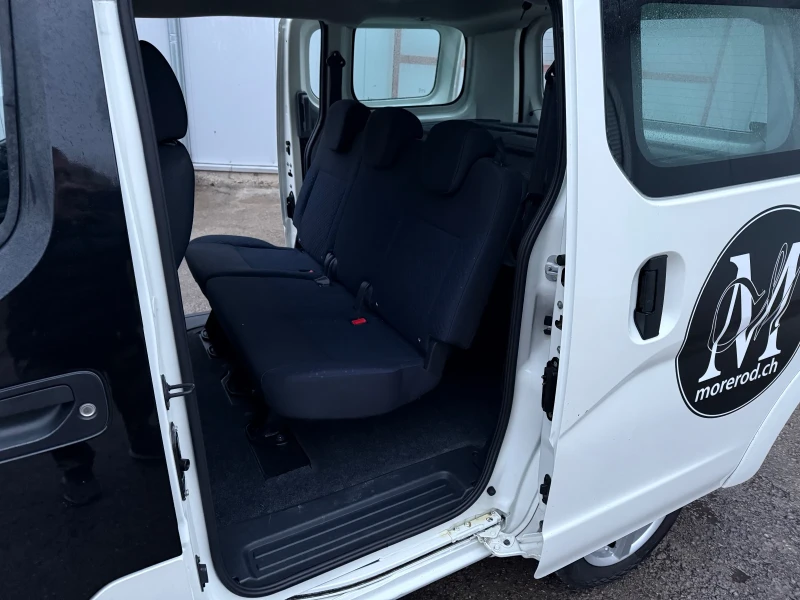 Nissan e-NV200 Пътнически , 57000 km 24kwh, снимка 15 - Автомобили и джипове - 47916065