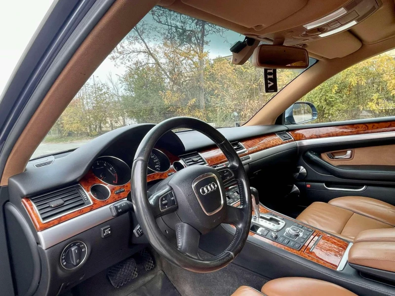 Audi A8 4.2 ГАЗ , снимка 6 - Автомобили и джипове - 48174842