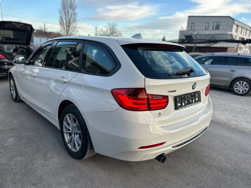 BMW 320 d X-Drive 184к.с Sport, снимка 3 - Автомобили и джипове - 48820195