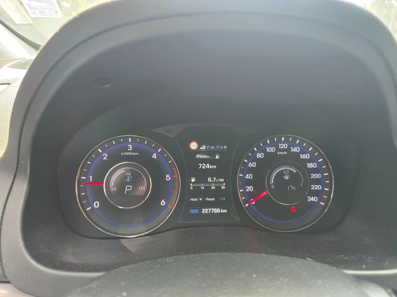 Hyundai I40 FACELIFT FULL PREMIUM, снимка 14 - Автомобили и джипове - 52628168